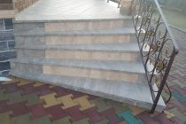 Облицовка проблемного крыльца